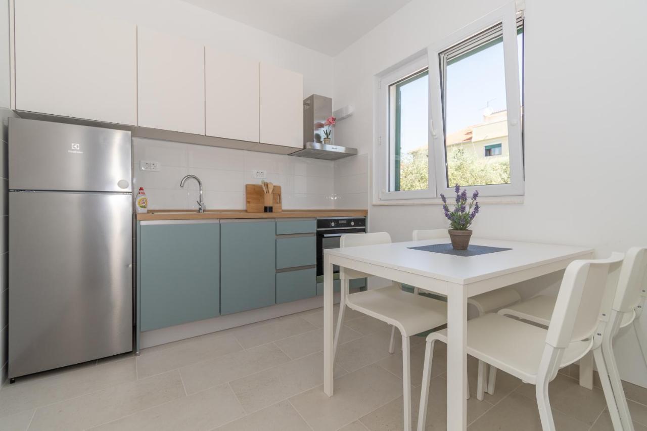 Apartments Lovor & Lavanda Kaštela Εξωτερικό φωτογραφία